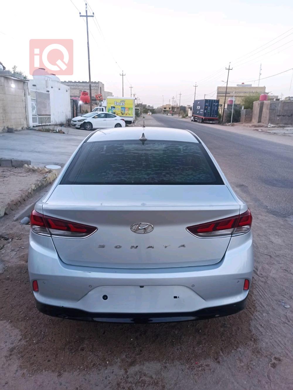 هیوندای سۆناتا